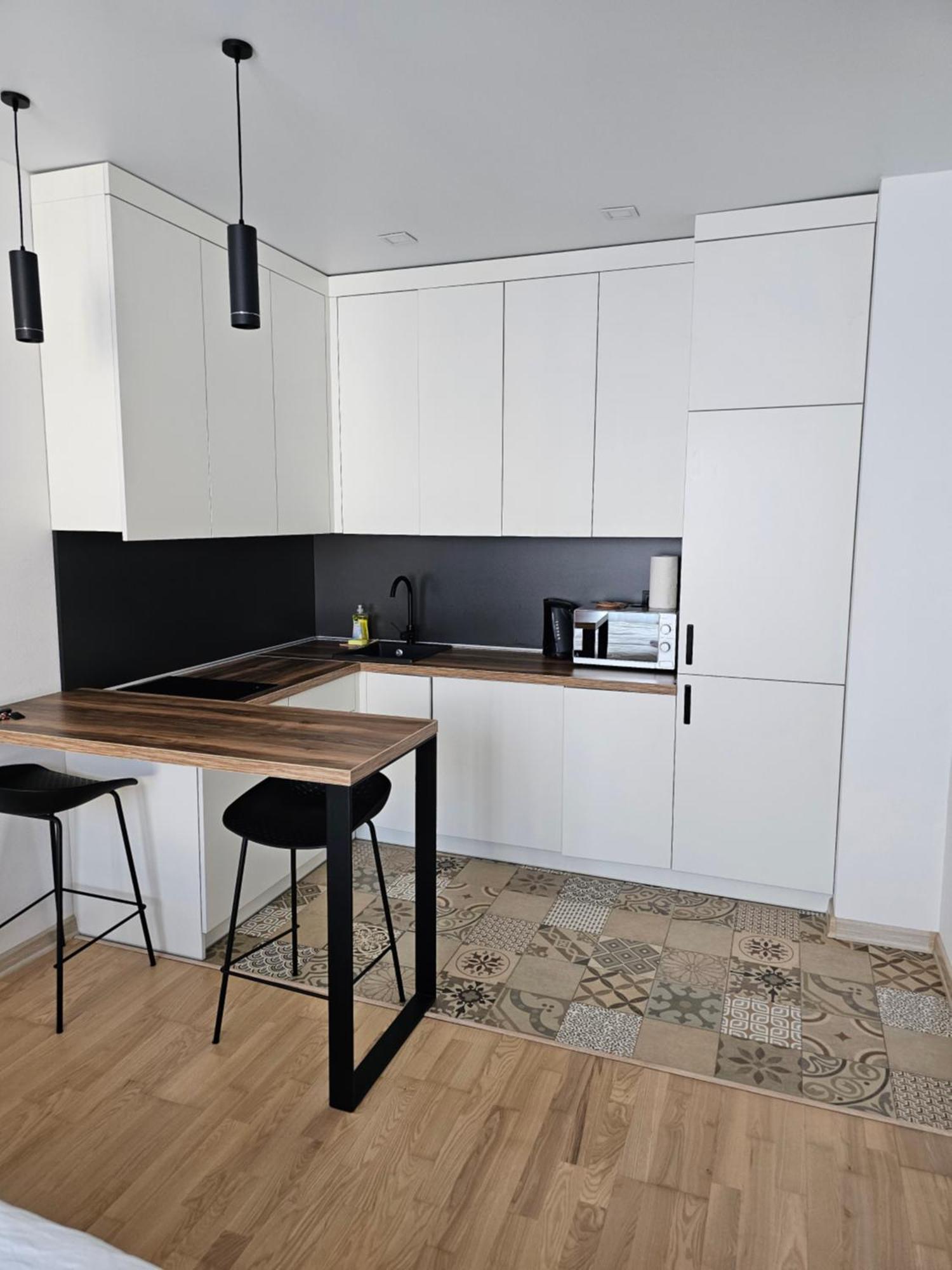 Nyvky Like Home - Studio - Apt 35 키예프 외부 사진
